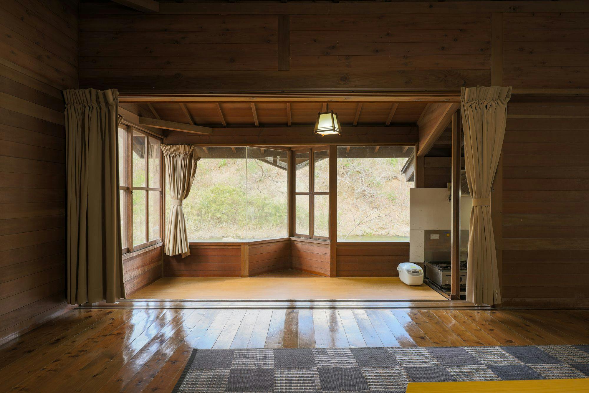 Akiu Kinoie Lodge Village