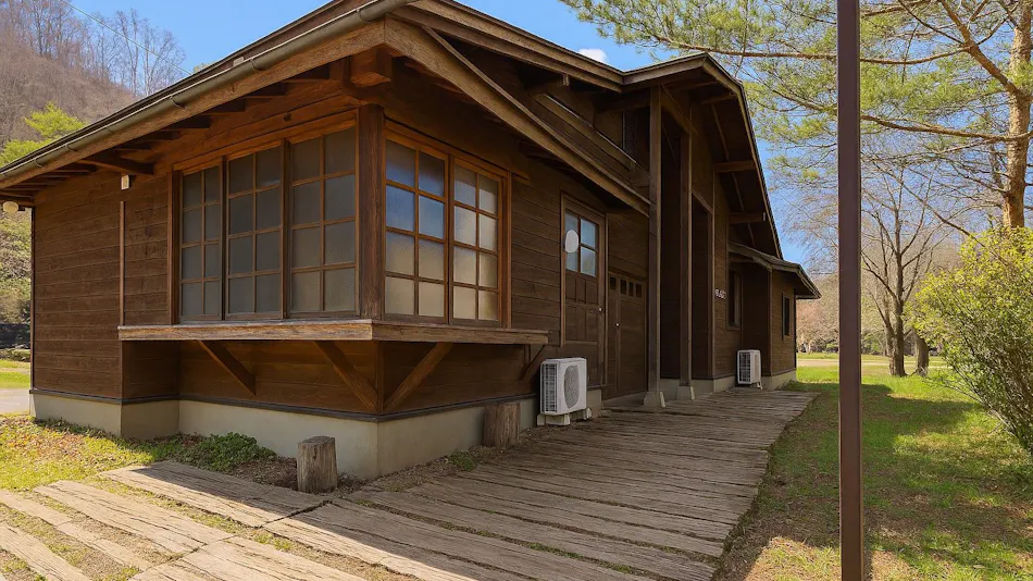 Akiu Kinoie Lodge Village