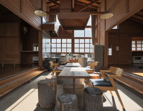 Ｚ２ロッジダイニング