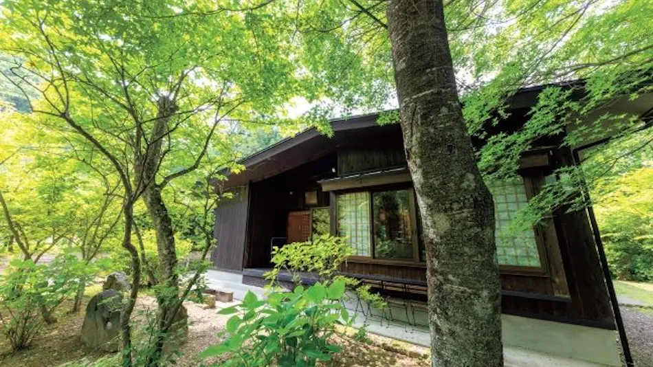 Akiu Kinoie Lodge Village