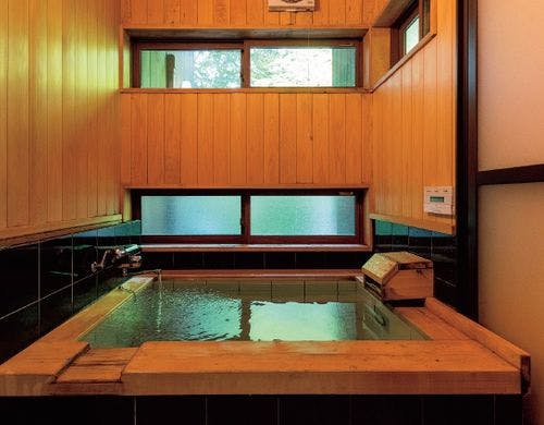 アトリエ山荘内風呂(かけ流し天然温泉)