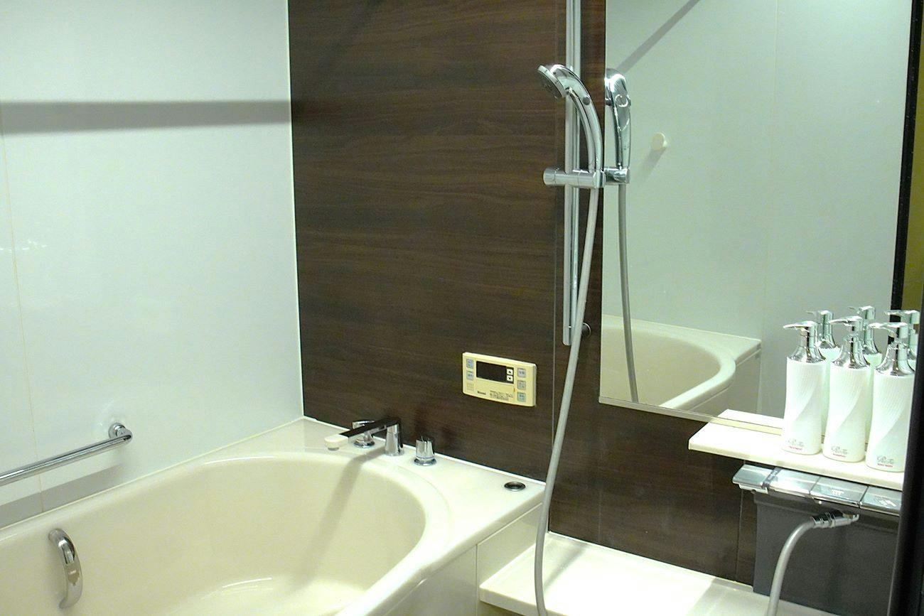 Hotel KOTOTOKI -REN- in Hiroshoma