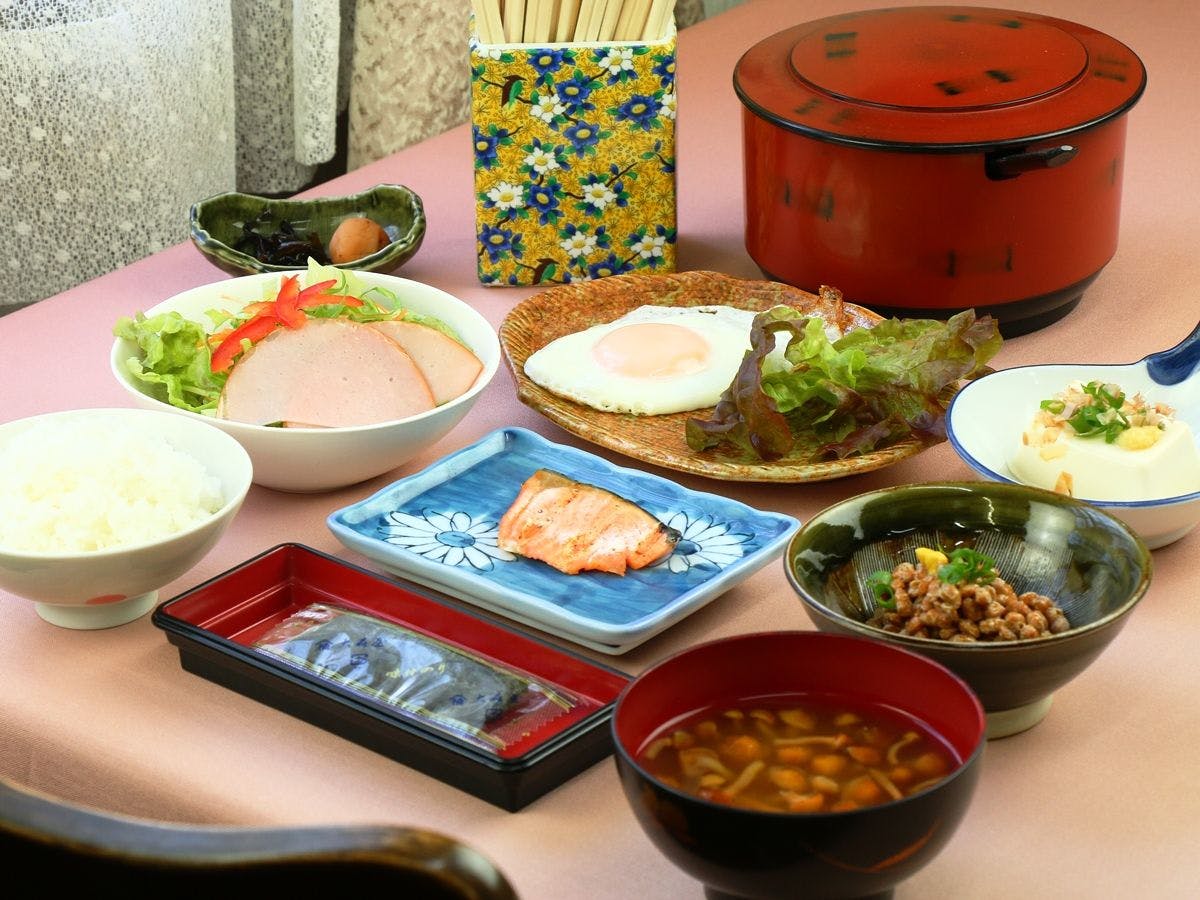 อาหารเช้าแบบญี่ปุ่น