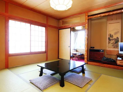 ห้องพักแบบญี่ปุ่นขนาด 8 เสื่อทาทามิ