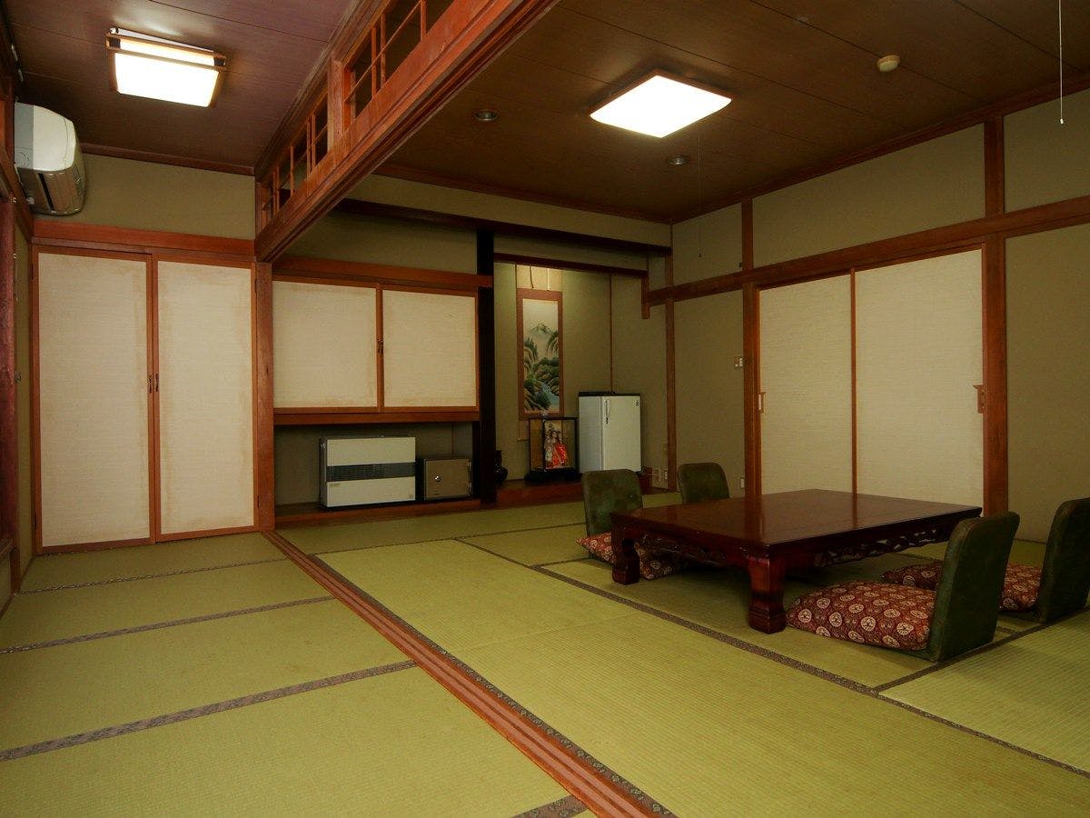 Relaxing Guest Rooms - Furusato Village Craft Center