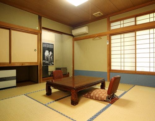 【広縁無し8帖間】