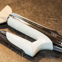 ห้องเปลี่ยนเสื้อผ้าสำหรับผู้หญิงมีไดร์เป่าผม "Refa" ครบครัน