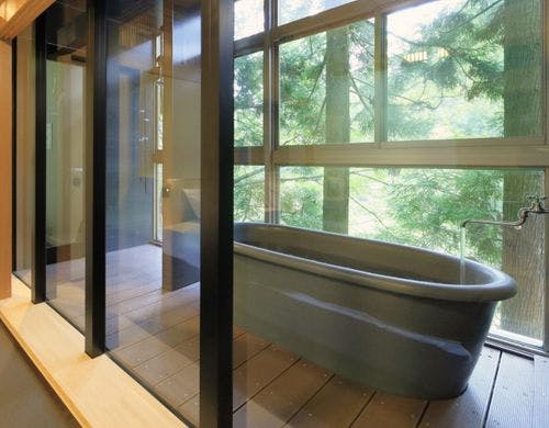 □温泉半露天風呂付き特別和洋室