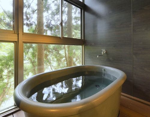 □温泉半露天風呂付き特別和洋室