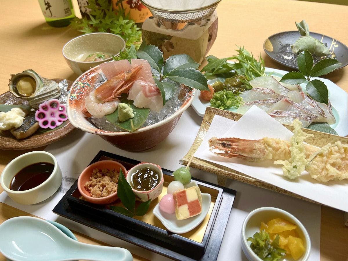 Accommodation & Dining Tatsunoya