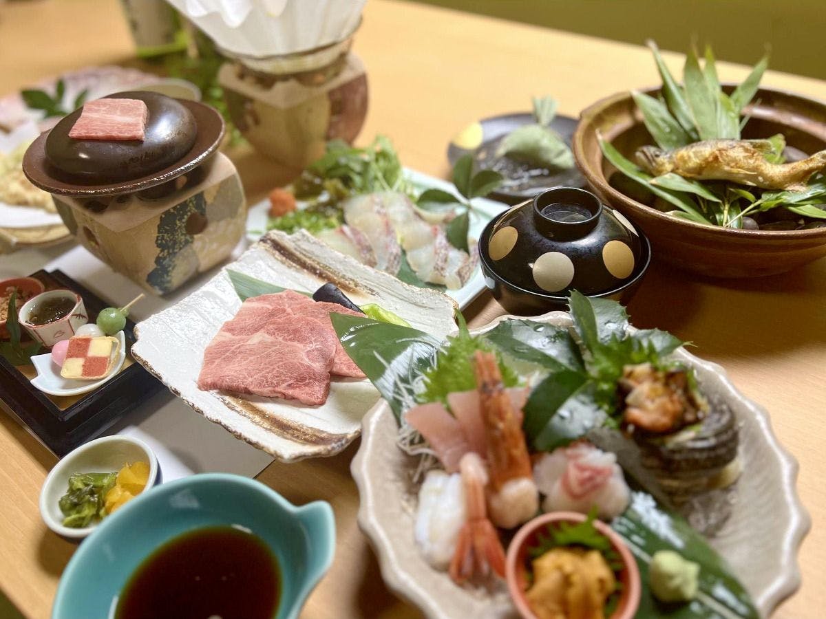 Accommodation & Dining Tatsunoya