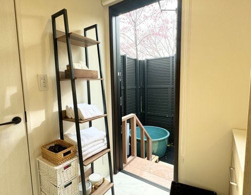 露天風呂への入口