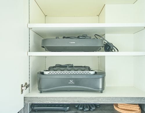 キッチン備品：ホットプレート・たこ焼き器