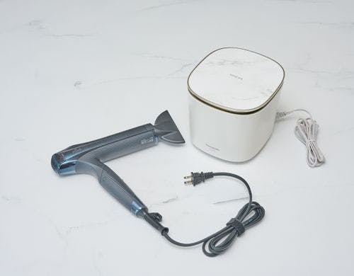 ドライヤー・美顔器