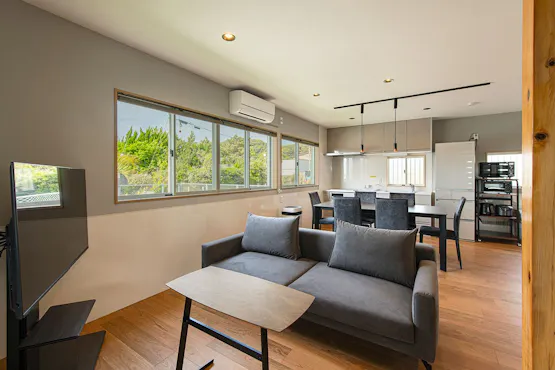 *【ห้องนั่งเล่น (ชั้น 1)】