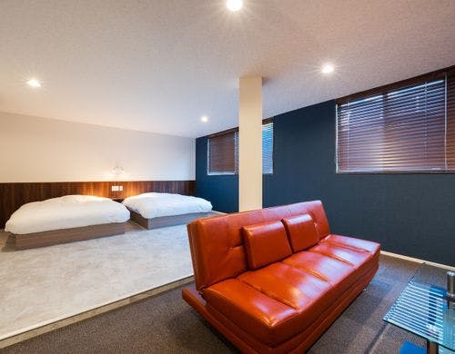 （B）ツインルーム+簡易ベット＜サウナ＞