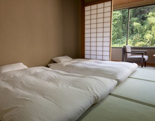 和室（布団敷き）　寝具