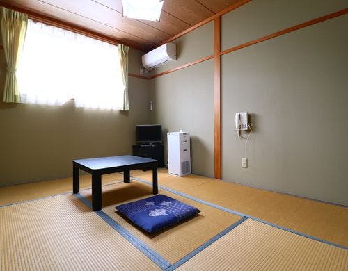 和室6畳*