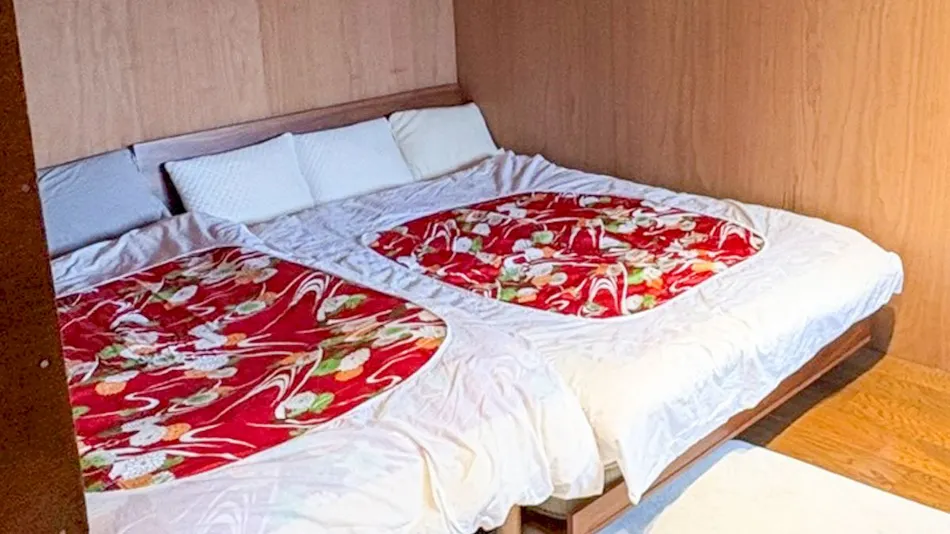 Etajima Accommodation NORA