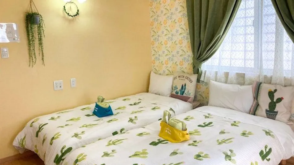 Pension Marinetown Aratta