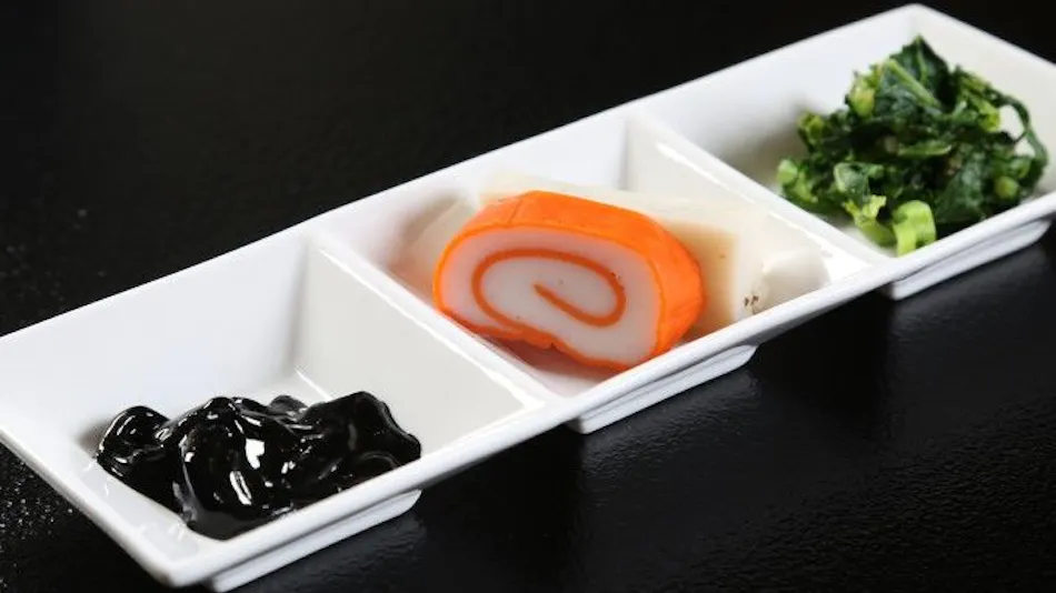 Dog-friendly inn with excellent Japanese cuisine since1791 Suigetsuro Hotel