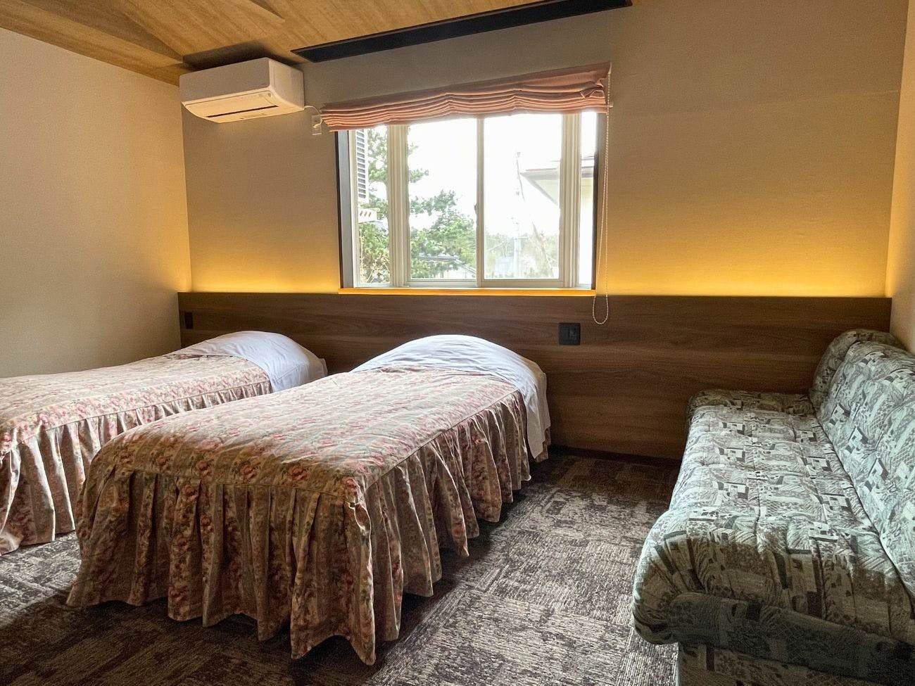 Kyukaruizawa North Avenue