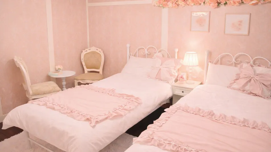 Cafe & Hotel Palette STAYs