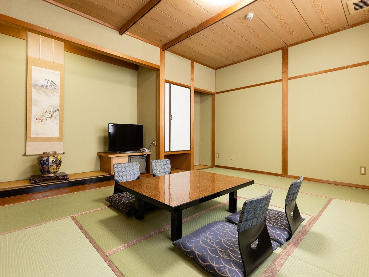 Seasonal Inn Takaura