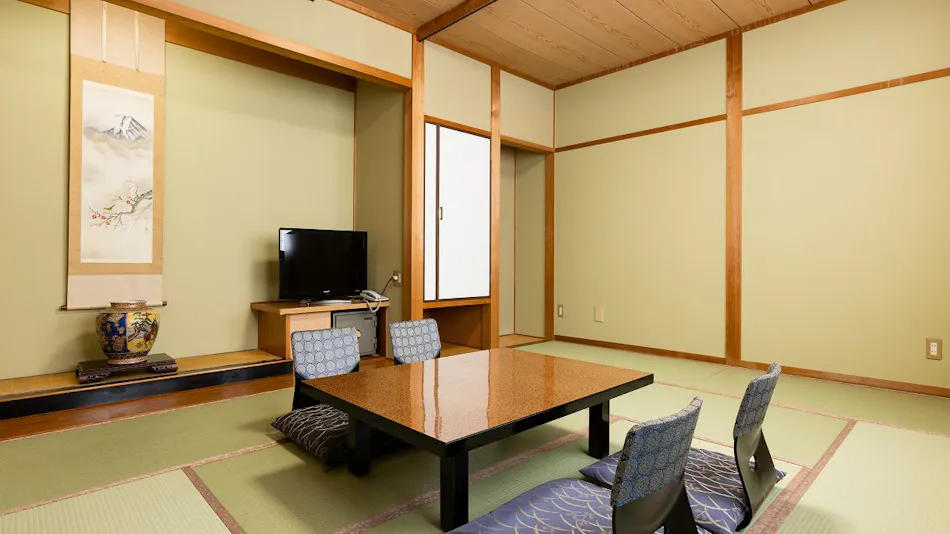 Seasonal Inn Takaura