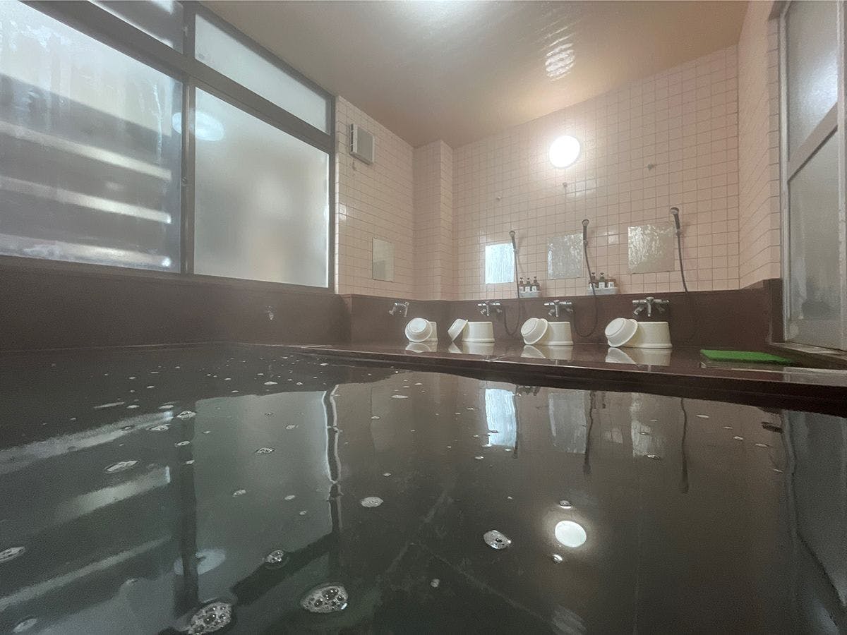 ห้องอาบน้ำสำหรับผู้หญิง