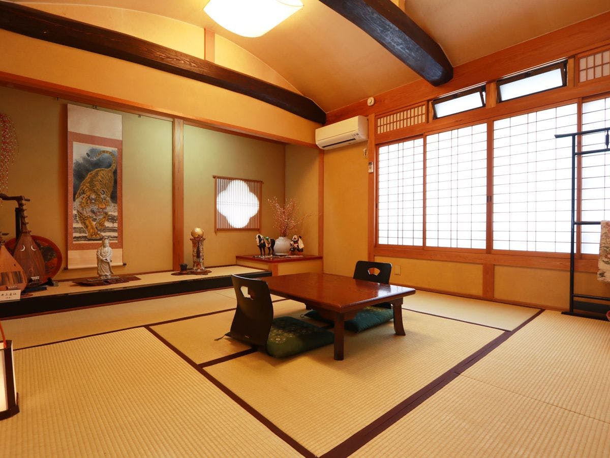 【Kamar Ume】Kamar bergaya Jepang 8 tatami (1–3 orang) tanpa kamar mandi dan toilet