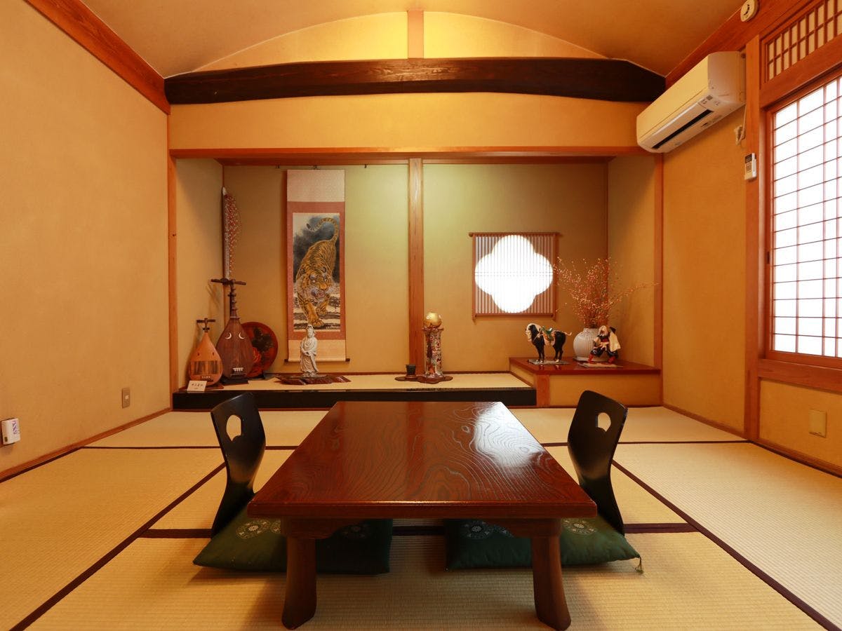 Tsujiyo Ryokan