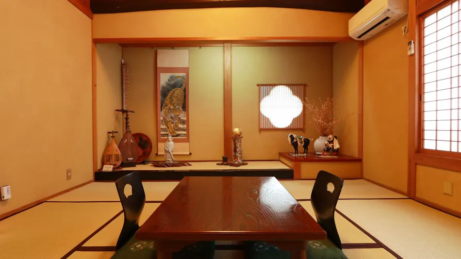 Tsujiyo Ryokan
