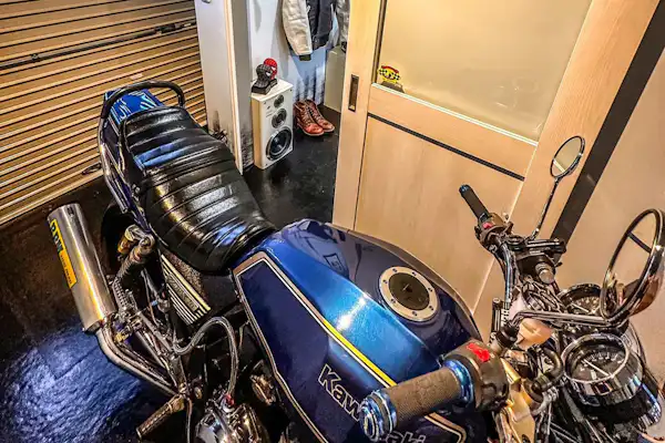Fully indoor, bicycle-only garage