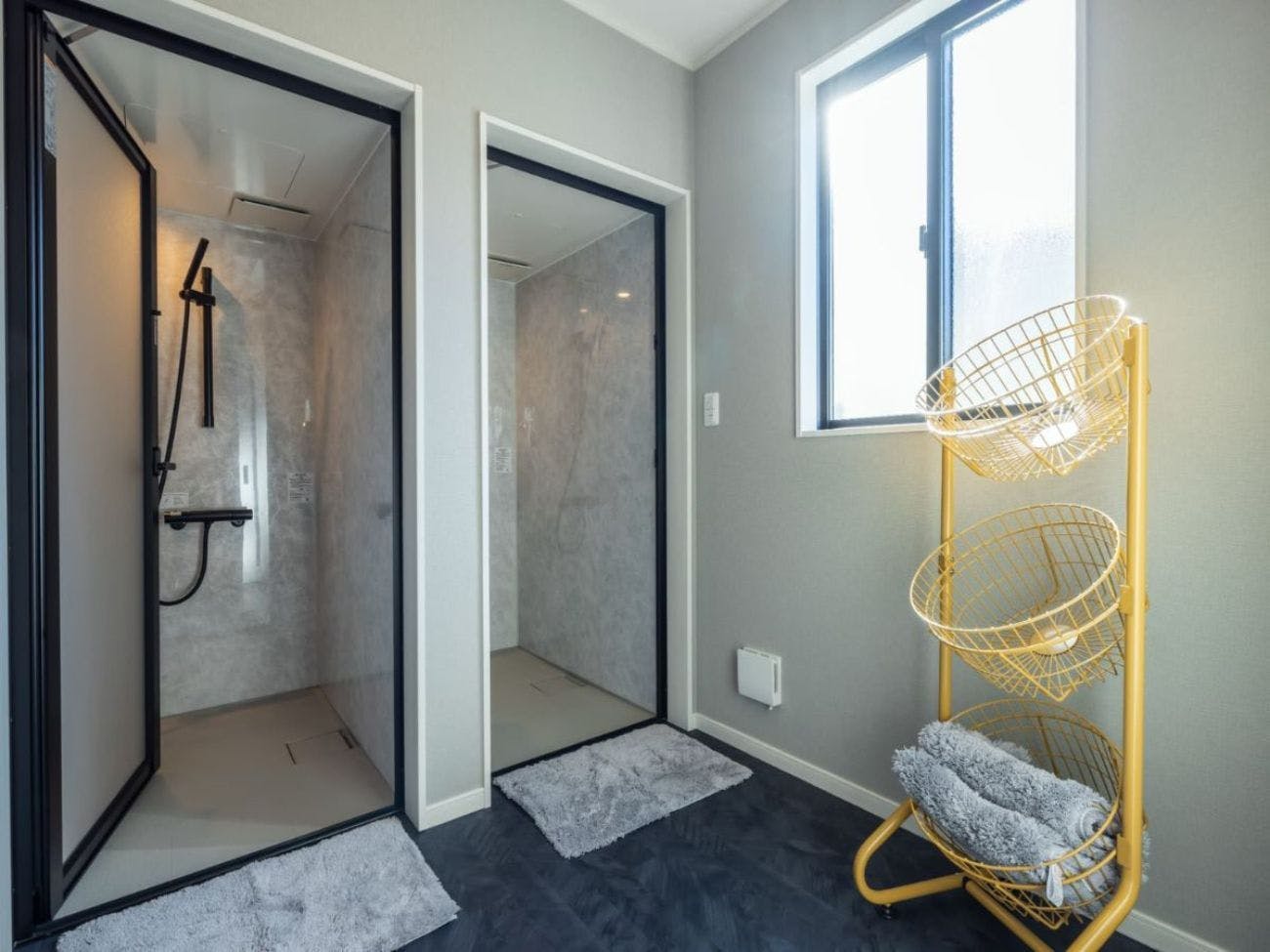 Clean shower room