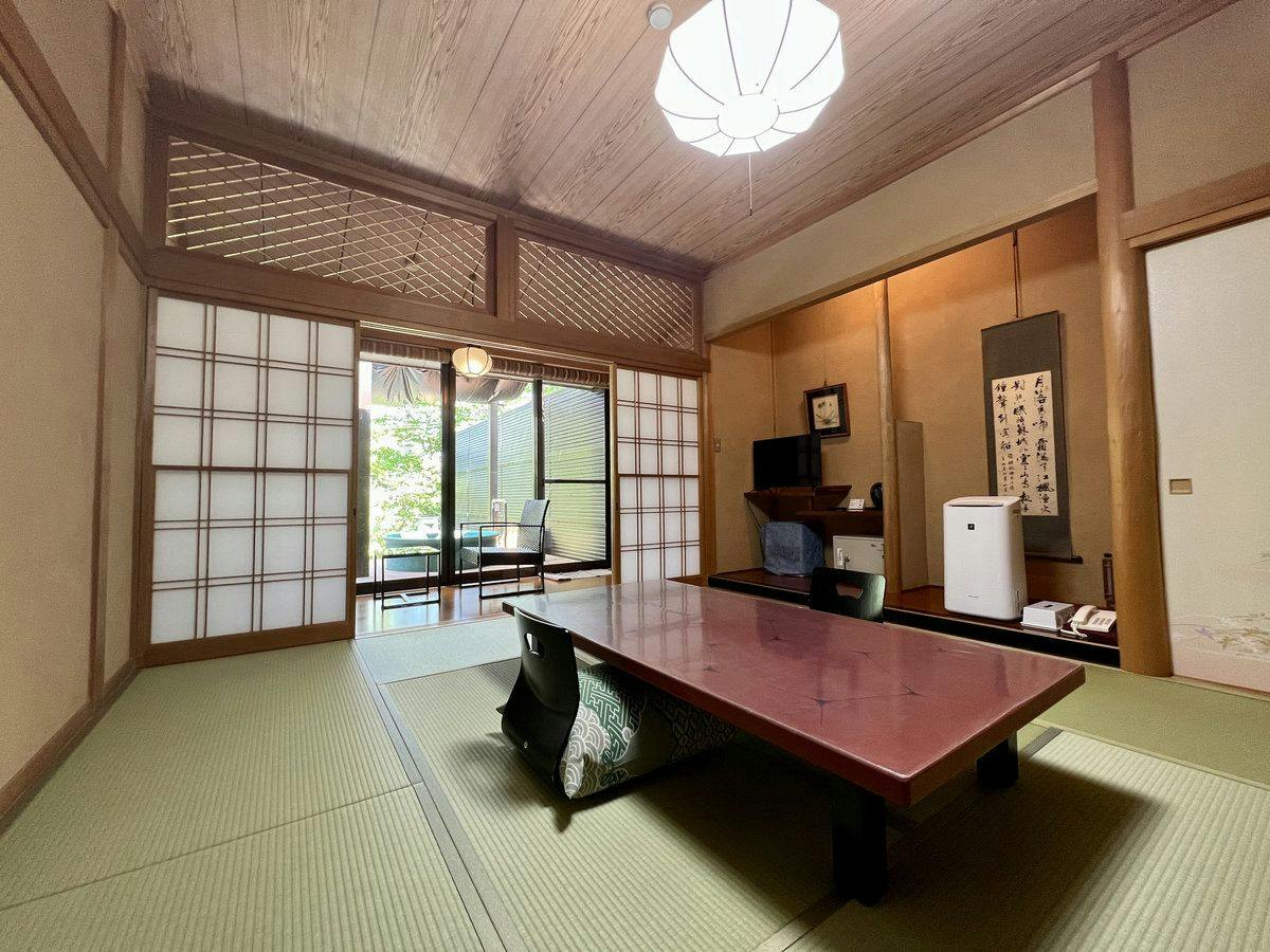 Bandai-Atami Onsen Manyo no Yado Hakkeien