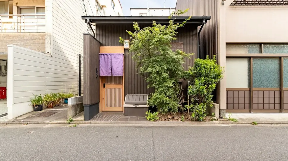 Mellow Stay Gojo Karasuma