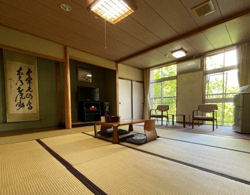 【客室一例】