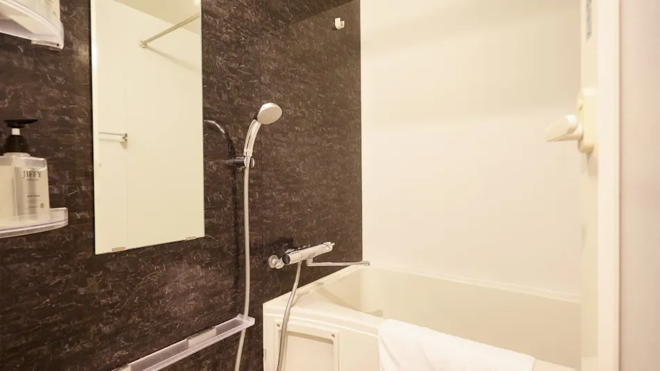 New Normal Hotel in Asahibashi Station