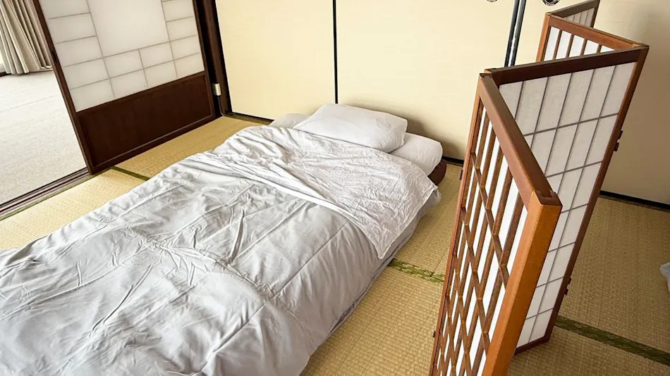 Takaoka Guesthouse