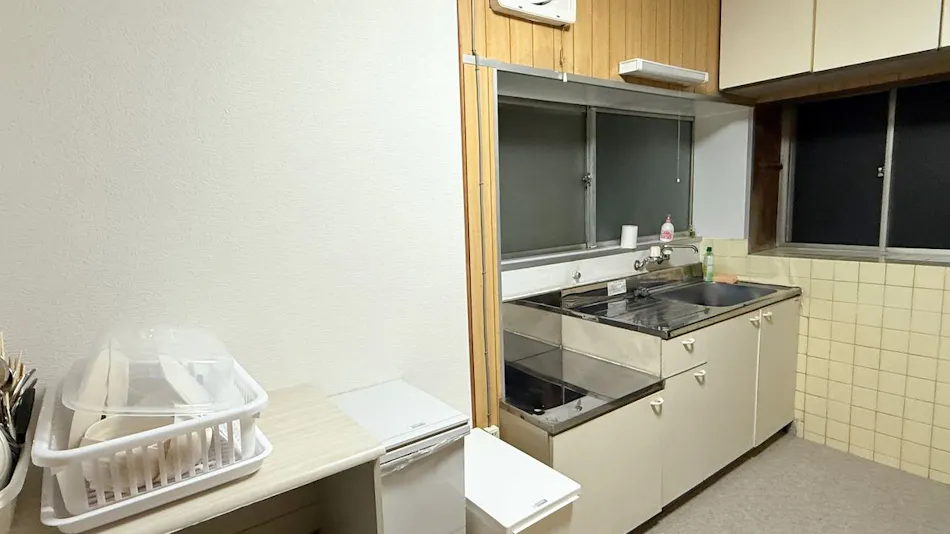 Takaoka Guesthouse
