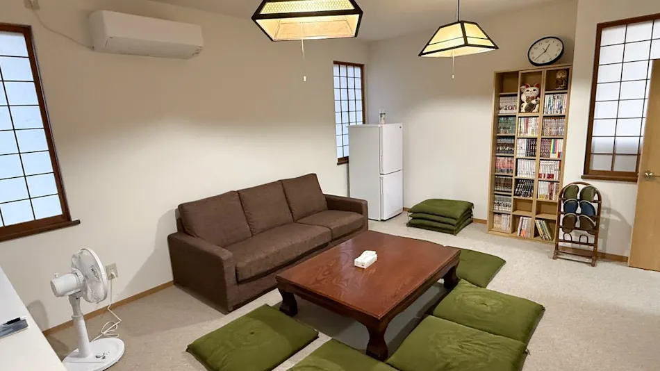 Takaoka Guesthouse