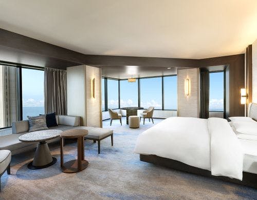 クラブプレミアキングルーム