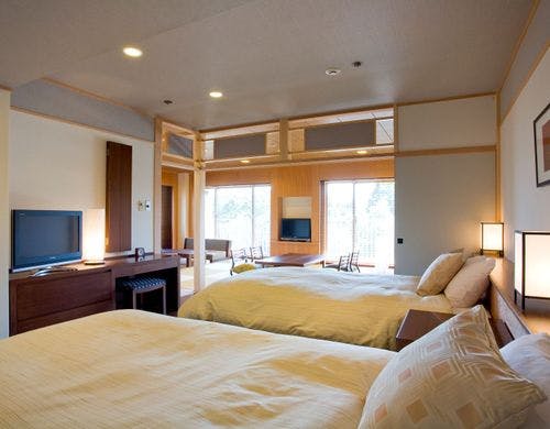 ジュニアスイート