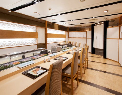 日本料理「舟津」寿司カウンター