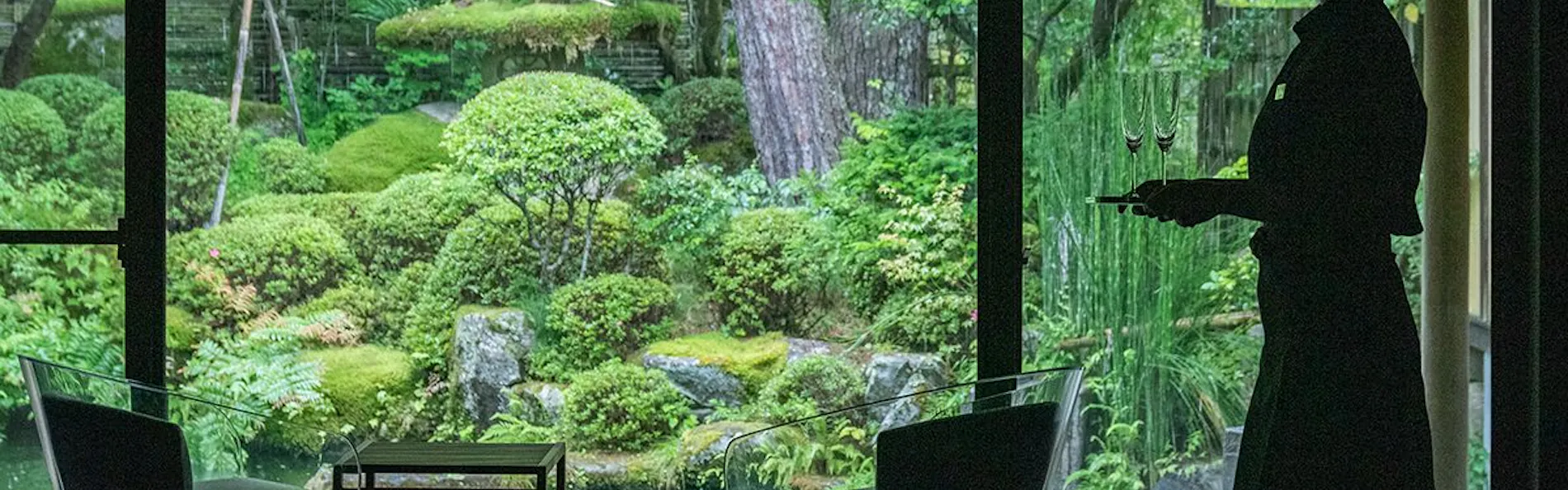 天龍峡温泉 渓谷に佇む隠れ宿 峡泉