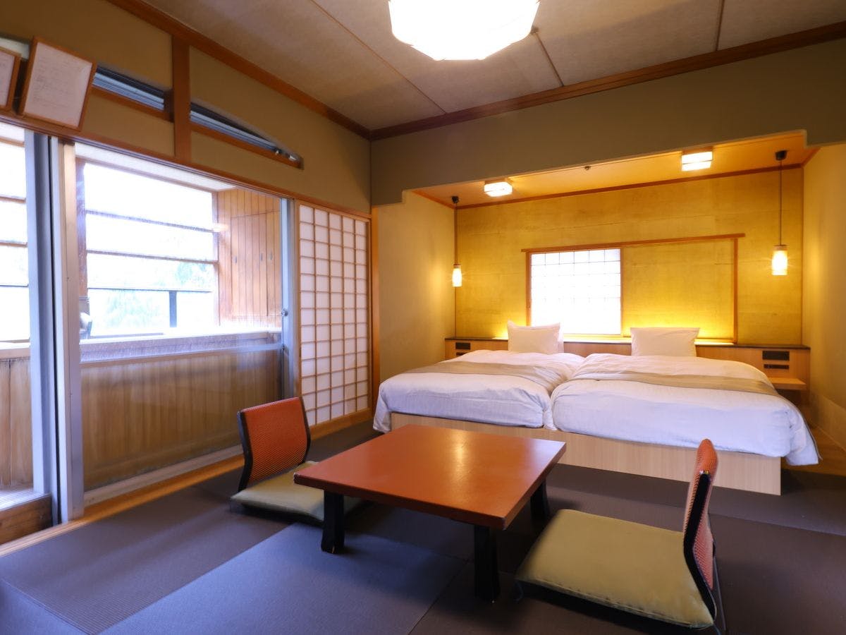山翠楼 SANSUIROU