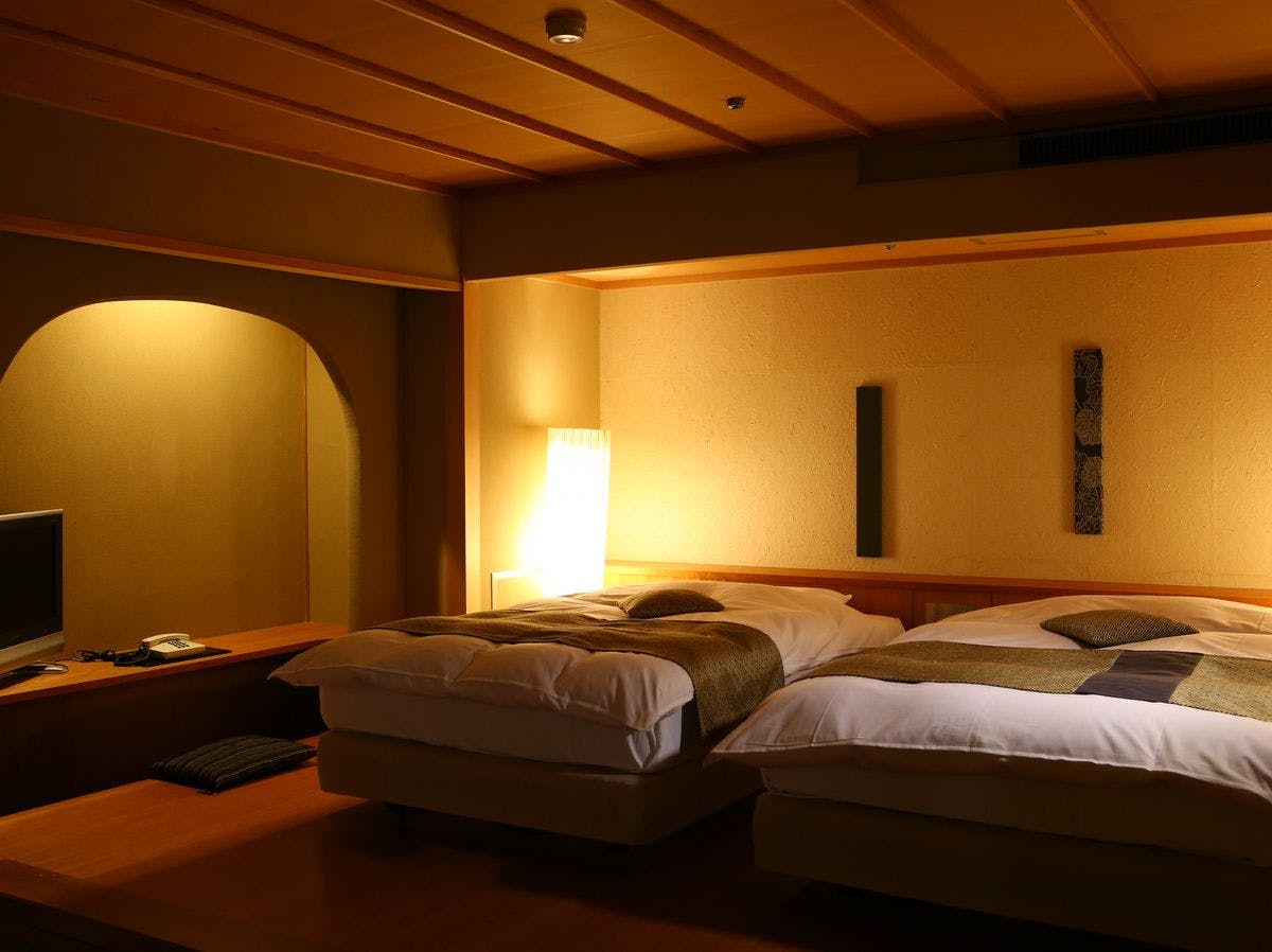 山翠楼 SANSUIROU