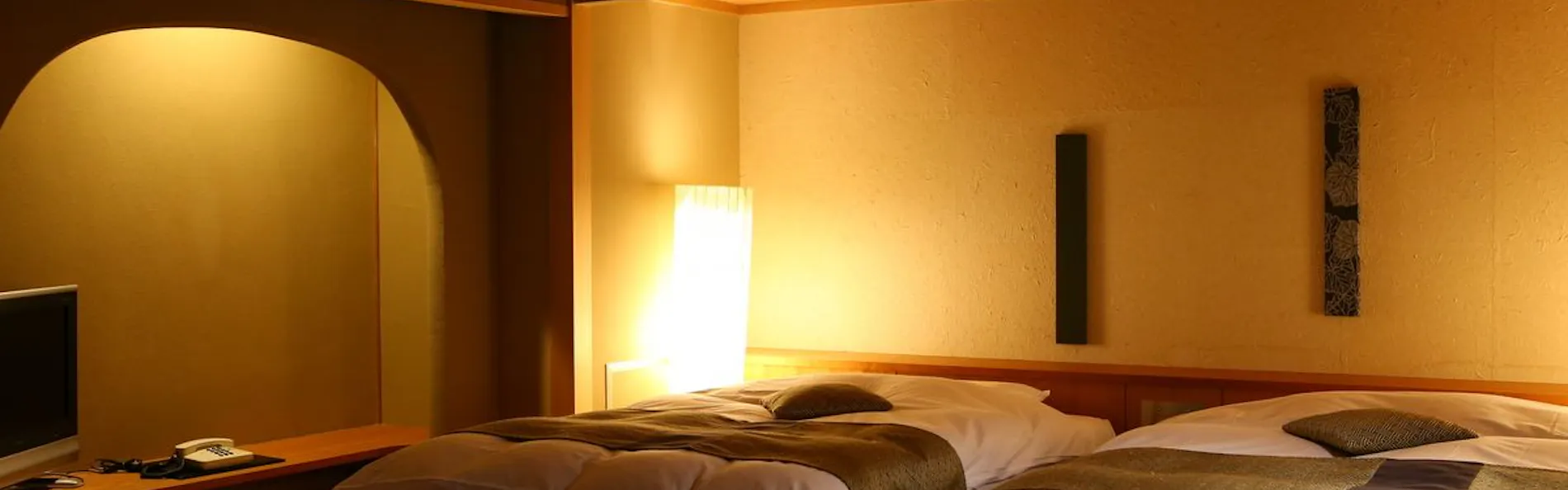 山翠楼 SANSUIROU