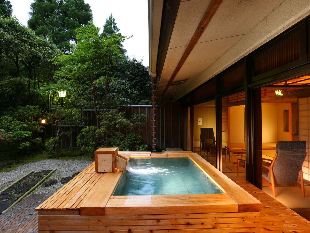 山翠楼 SANSUIROU